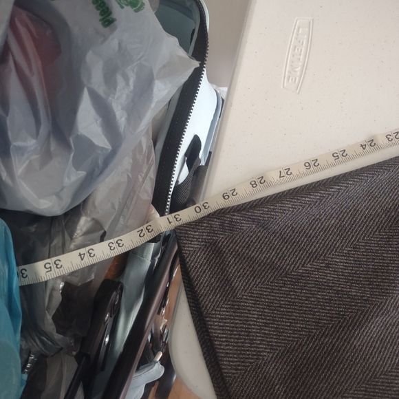 Dress pants - Picture 3 of 6